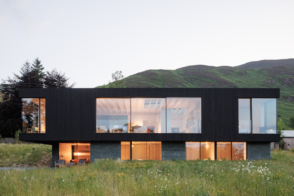 architectural photography of Ravenscreek. Designed by Mary Arnold Forster. Glazing by Sky-frame and Cantifix