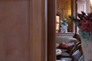 Hélène Darroze at The Connaught private dining table